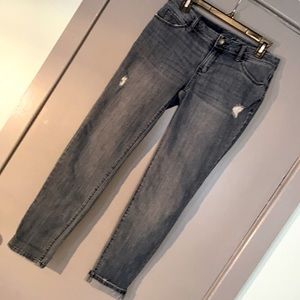 Simply Vera mid rise skinny distressed jeans Sz 4
